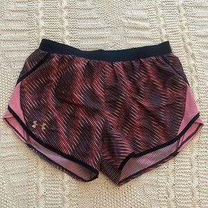 Womens Under Armour shorts Size M